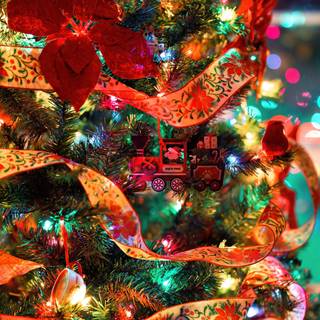 Christmas tree lights 4k wallpaper