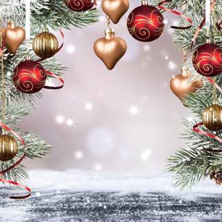 Christmas tree balls wallpaper
