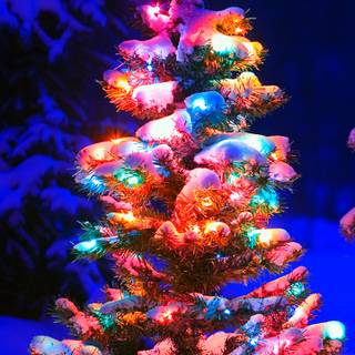 Christmas tree Android wallpaper