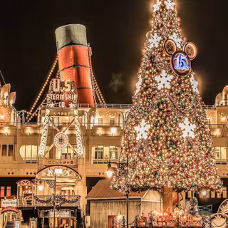 Christmas Tokyo wallpaper