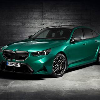 BMW M5 laptop wallpaper