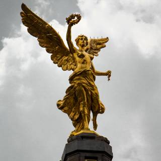 Golden angel wallpaper