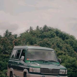 Toyota Qualis wallpaper