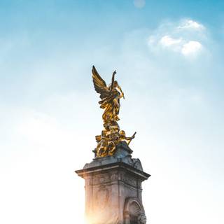 Golden angel wallpaper