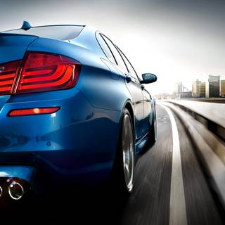 BMW M5 laptop wallpaper