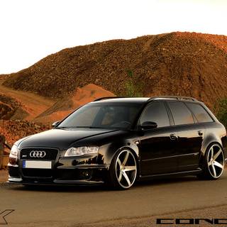 Audi RS4 Avant wallpaper