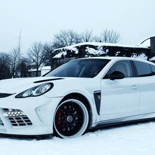 Porsche Panamera winter wallpaper