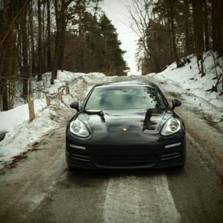 Porsche Panamera winter wallpaper