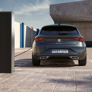 Seat Leon 2025 wallpaper