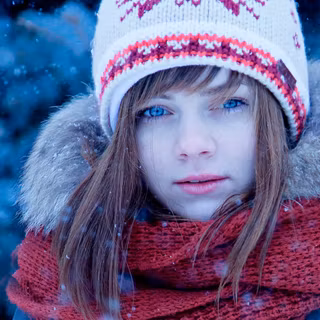 Winter girl portrait wallpaper