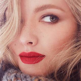 Winter girl portrait wallpaper