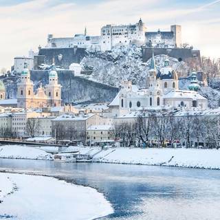 Christmas river wallpaper