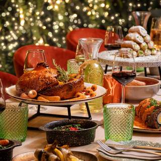 Christmas restaurant wallpaper