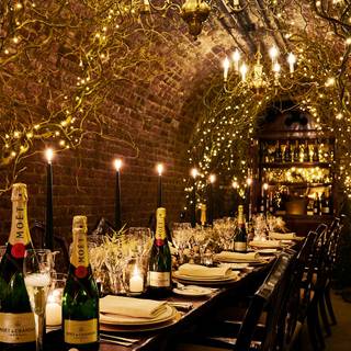 Christmas restaurant wallpaper