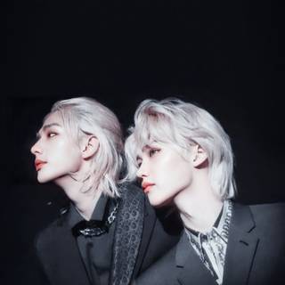 Hyunjin and Felix phone wallpaper