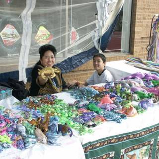 China flea market wallpaper