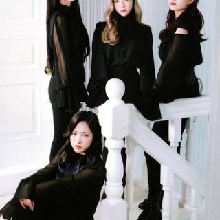 Loona yyxy wallpaper