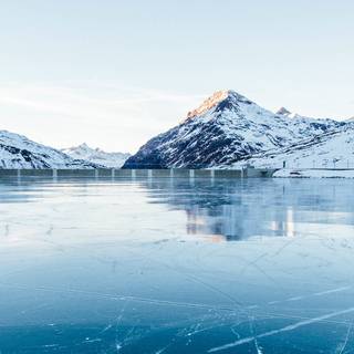 iPhone winter ice wallpaper