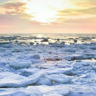 iPhone winter ice wallpaper