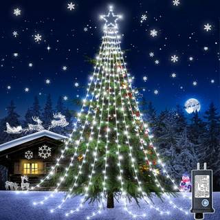 Outdoor Christmas trees wallpaper