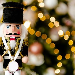 Christmas nutcrackers wallpaper