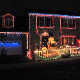 Christmas lights house wallpaper