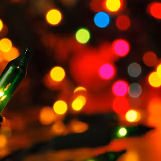 Christmas iPhone 14 wallpaper