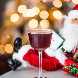 Christmas cocktail wallpaper