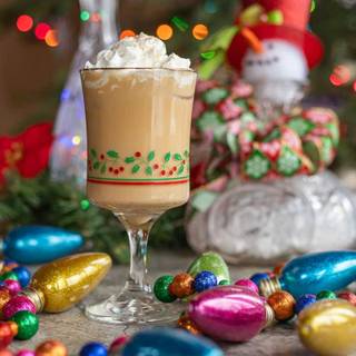 Christmas cocktail wallpaper