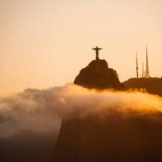 Christ The Redeemer iPhone wallpaper