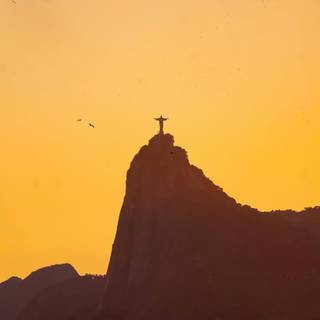 Christ The Redeemer iPhone wallpaper