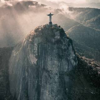 Christ The Redeemer iPhone wallpaper