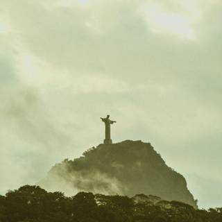 Christ The Redeemer iPhone wallpaper