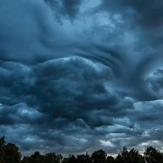 Asperatus clouds wallpaper