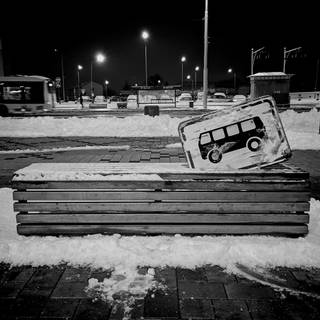 Winter bus stop wallpaper