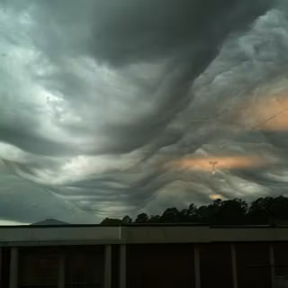 Asperatus clouds wallpaper