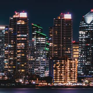 Dual monitor city wallpaper