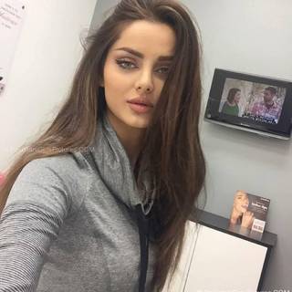 Iranian girls wallpaper