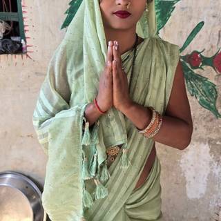 Iranian girls wallpaper