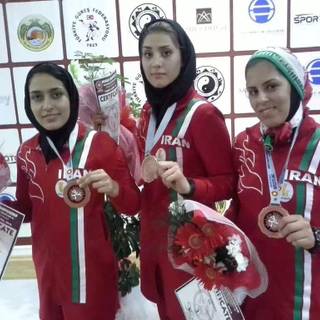 Iranian girls wallpaper