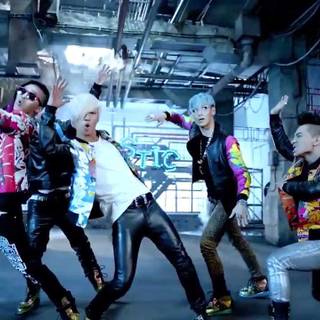 Fantastic Baby wallpaper