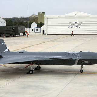 Bayraktar MIUS wallpaper