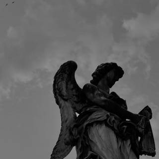 Dark statue wallpaper