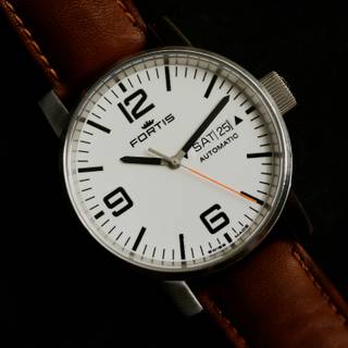 Automatic watch wallpaper