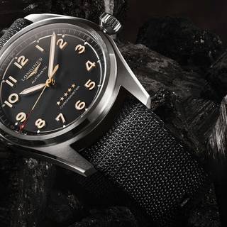 Automatic watch wallpaper