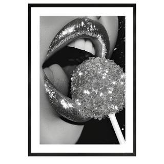 Baddie lips wallpaper