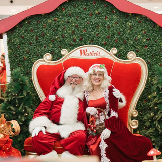 Drip Santa wallpaper