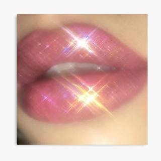 Baddie lips wallpaper