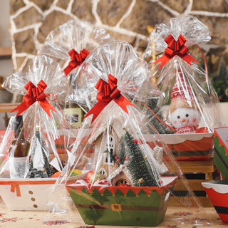 Christmas basket wallpaper