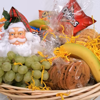 Christmas basket wallpaper